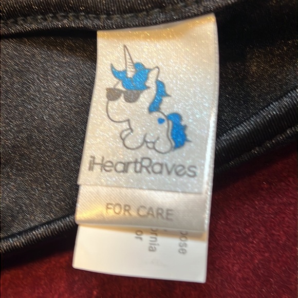 New, Black Strappy O-Ring Top - Picture 12 of 14